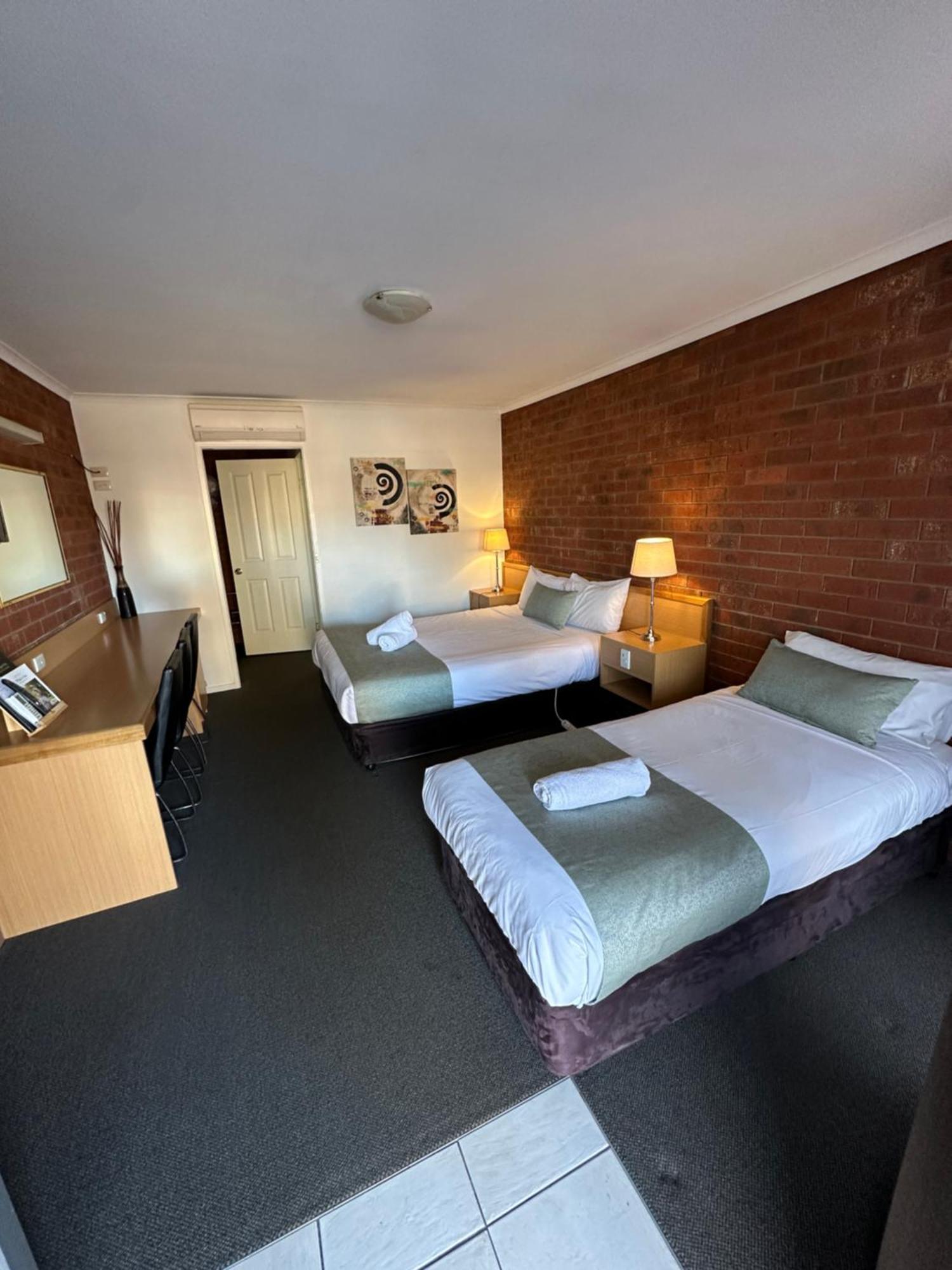 Pevensey Motor Lodge Echuca Eksteriør billede