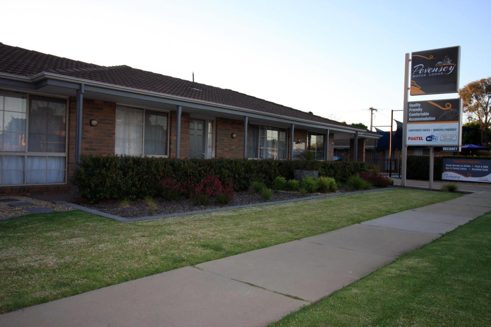 Pevensey Motor Lodge Echuca Eksteriør billede